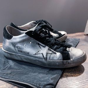 Women’s metallic golden goose superstar sneakers